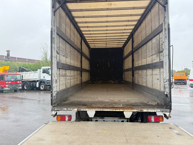 Caminhão com lona Mercedes-Benz Atego 1222 LbW Klima: foto 12
