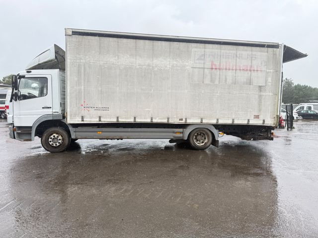 Caminhão com lona Mercedes-Benz Atego 1222 LbW Klima: foto 7