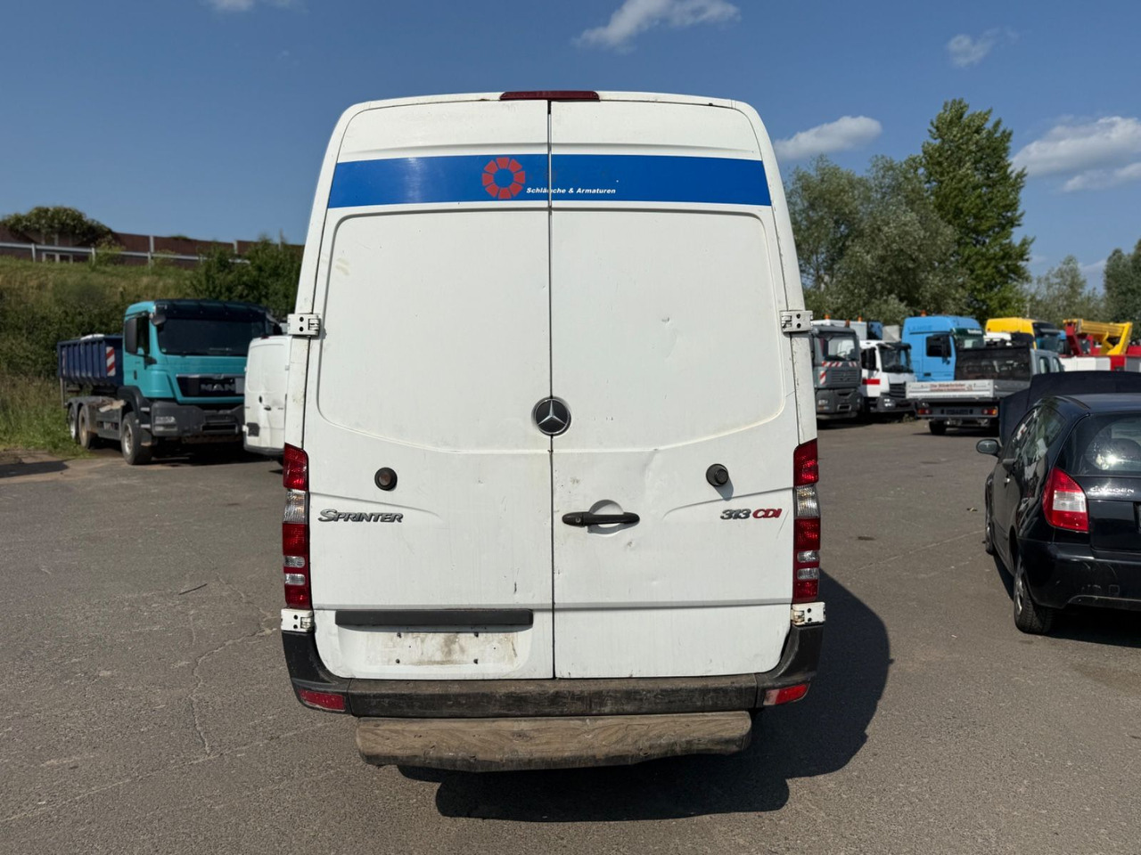 Mercedes-Benz Sprinter II Kasten 313 CDI MOTORSCHADEN !!! - Furgão: foto 4 Mercedes-Benz Sprinter II Kasten 313 CDI MOTORSCHADEN !!! - Furgão: foto 4