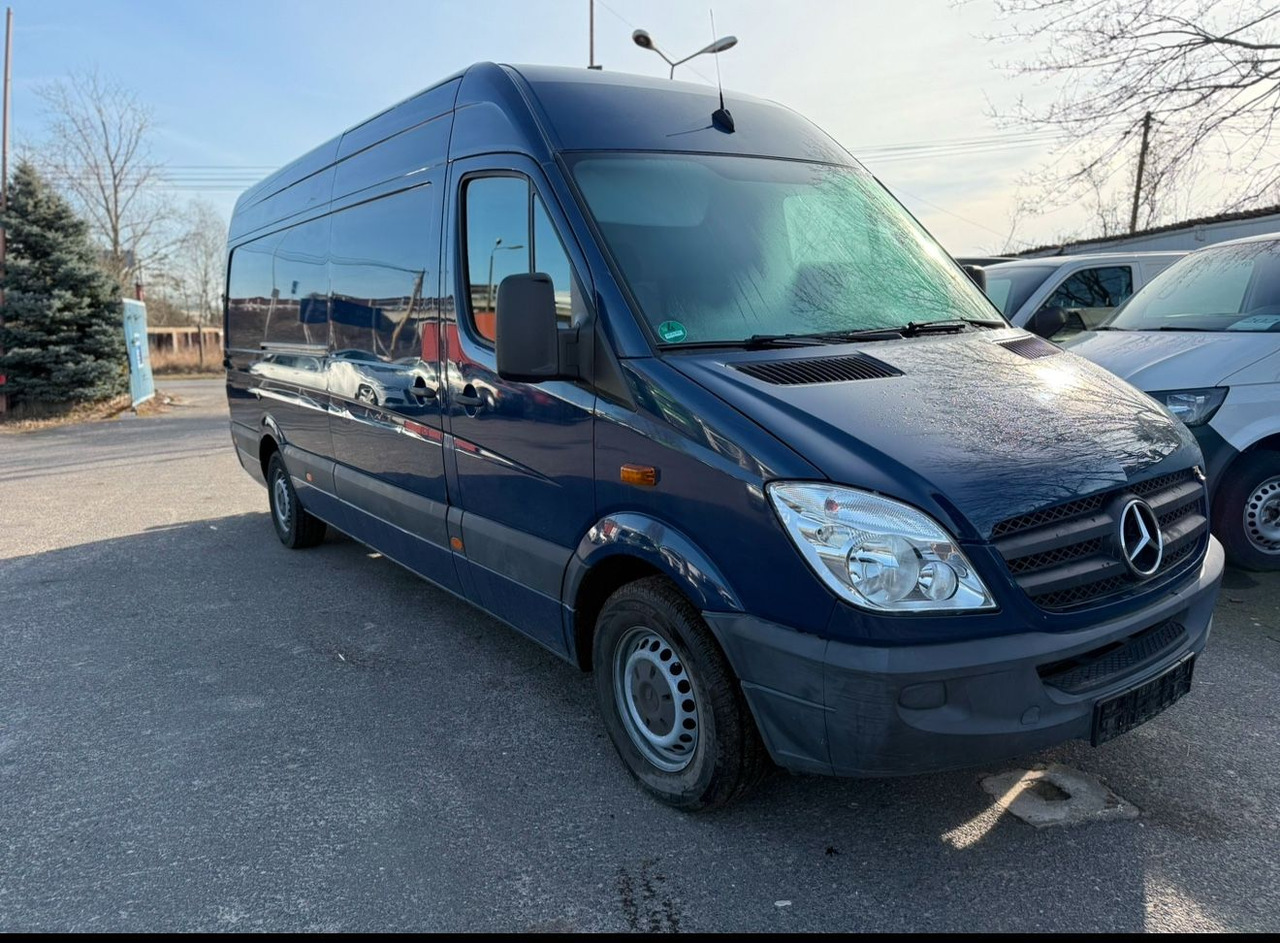 Mercedes-Benz Sprinter Kasten 316 CDI - Furgão: foto 2 Mercedes-Benz Sprinter Kasten 316 CDI - Furgão: foto 2