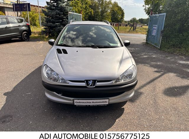 Peugeot 206 SW Grand Filou Cool - Carro perua: foto 1 Peugeot 206 SW Grand Filou Cool - Carro perua: foto 1