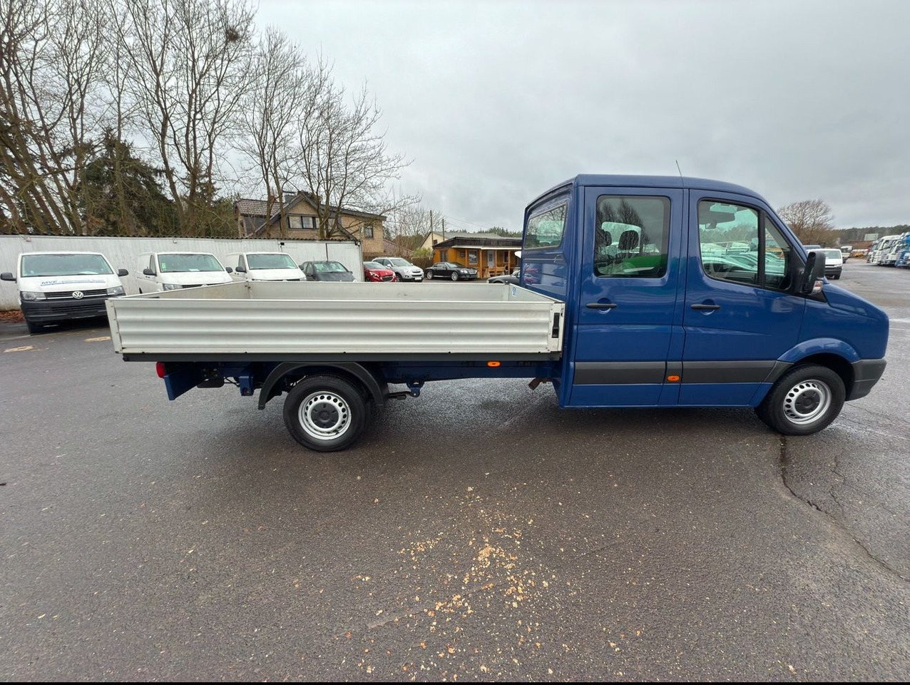 Volkswagen Crafter Pritsche 35 lang L3 Doppelkabine - Furgão caixa aberta: foto 3 Volkswagen Crafter Pritsche 35 lang L3 Doppelkabine - Furgão caixa aberta: foto 3