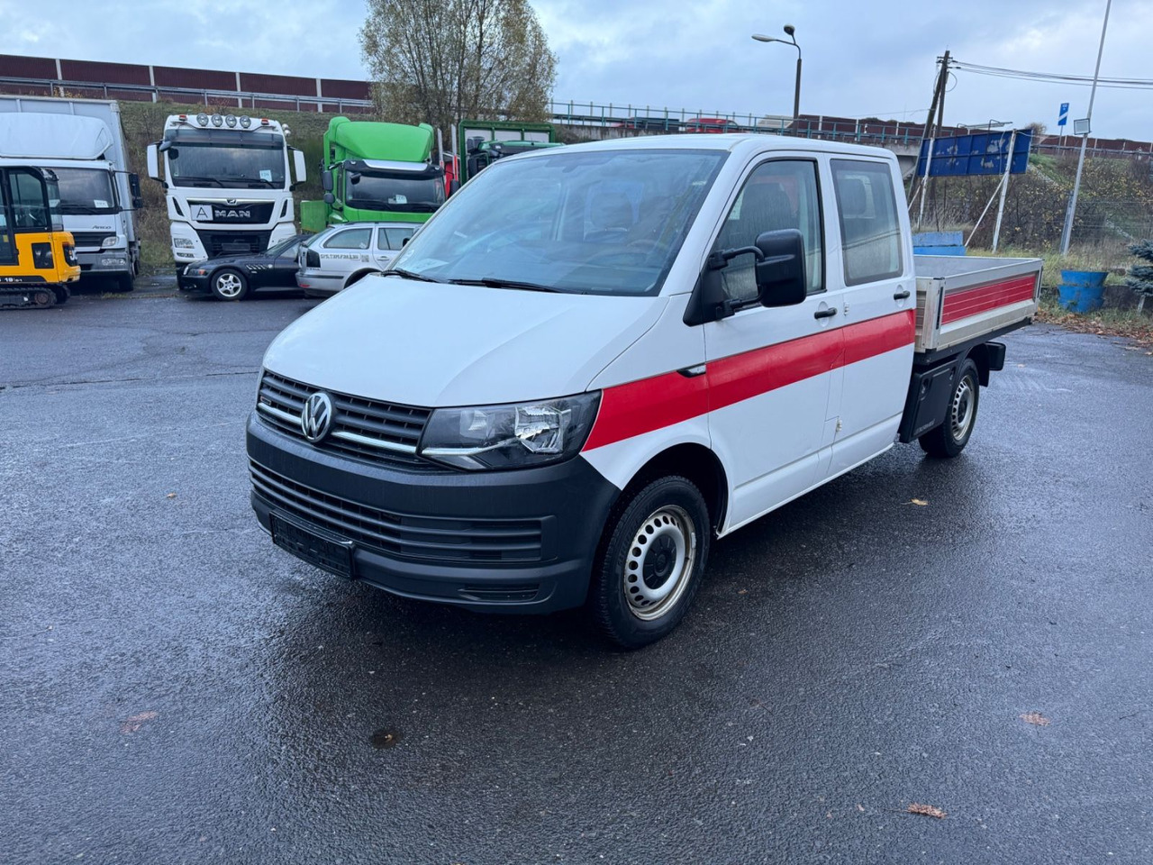 Volkswagen T6 Automatik Pritsche lang Doppelkabine - Furgão caixa aberta: foto 3 Volkswagen T6 Automatik Pritsche lang Doppelkabine - Furgão caixa aberta: foto 3