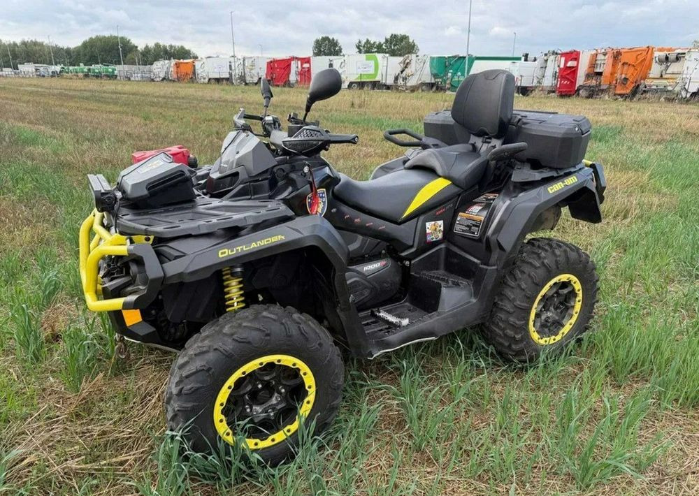 Can-Am Outlander Max - Quadriciclo: foto 1 Can-Am Outlander Max - Quadriciclo: foto 1