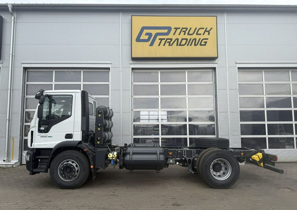 Iveco EuroCargo CNG - Caminhão chassi: foto 2 Iveco EuroCargo CNG - Caminhão chassi: foto 2