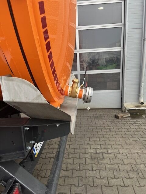 Semirreboque tanque nuevo New Janco/GP Lift zabudowa asenizacyjna 28 m³: foto 9