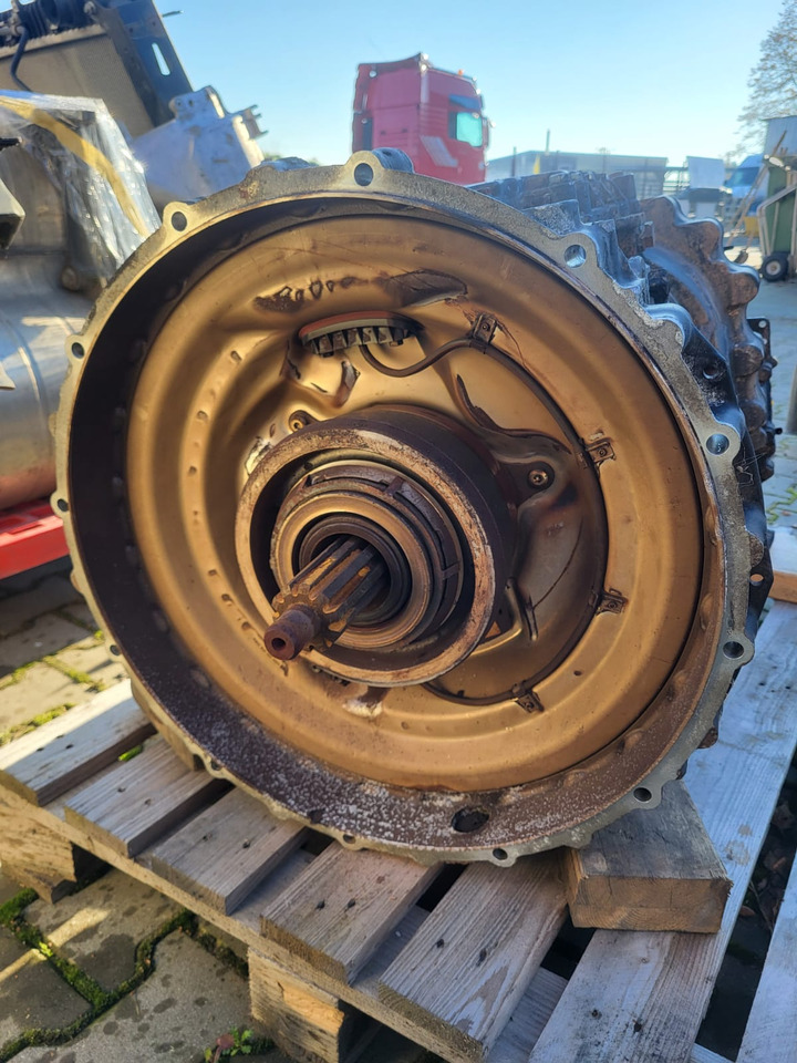 ZF TRAXON 12 TX 2826 - Caixa de câmbio: foto 4 ZF TRAXON 12 TX 2826 - Caixa de câmbio: foto 4