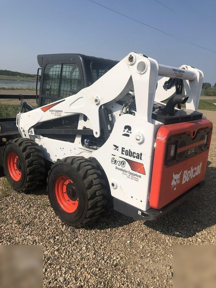 BOBCAT S770 - Mini carregadeira: foto 2 BOBCAT S770 - Mini carregadeira: foto 2