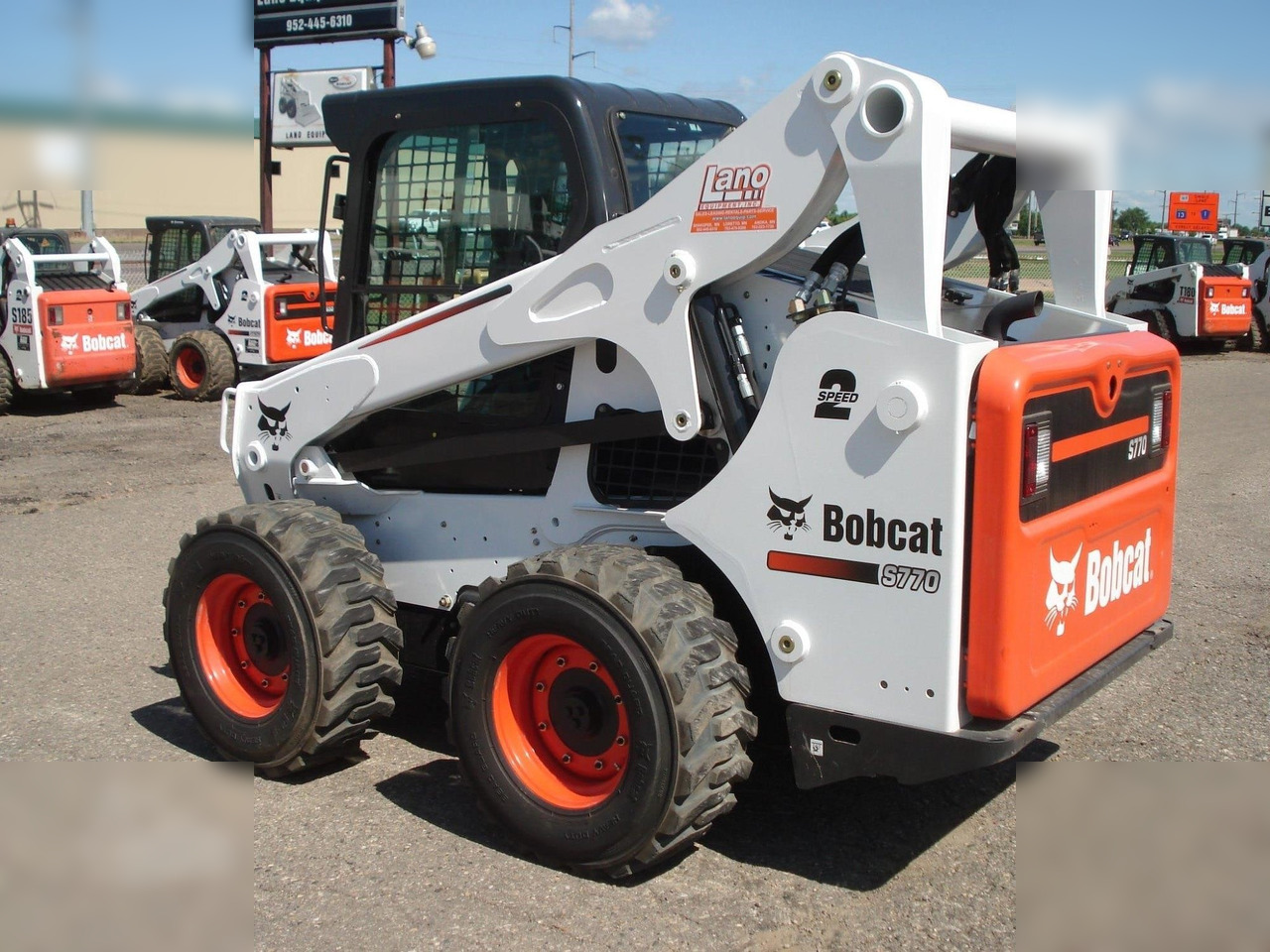BOBCAT S770 - Mini carregadeira: foto 4 BOBCAT S770 - Mini carregadeira: foto 4