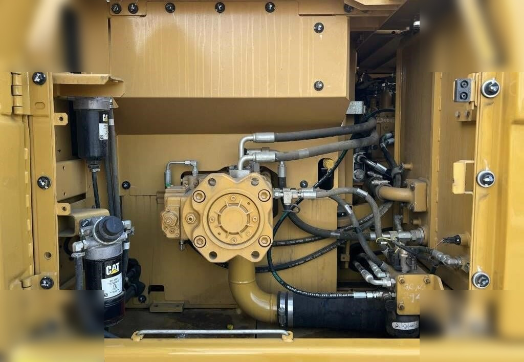 Escavadora de rastos nuevo CATERPILLAR 320D3GC: foto 14