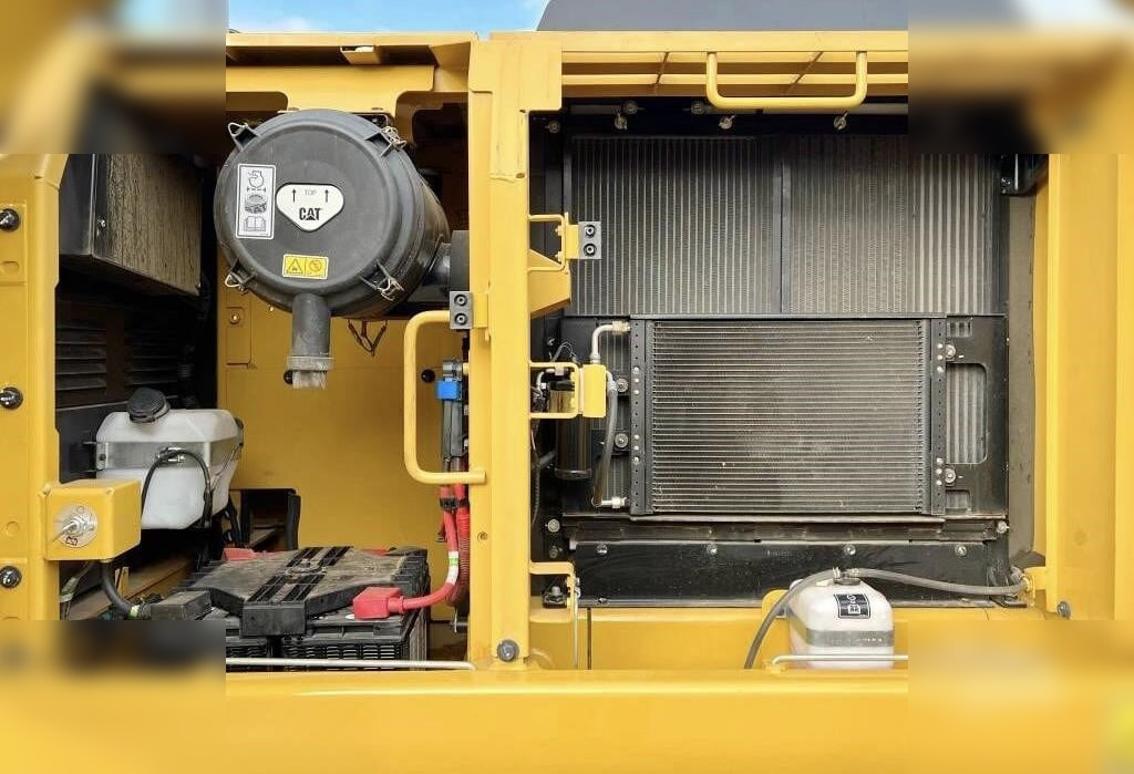 Escavadora de rastos nuevo CATERPILLAR 320D3GC: foto 15
