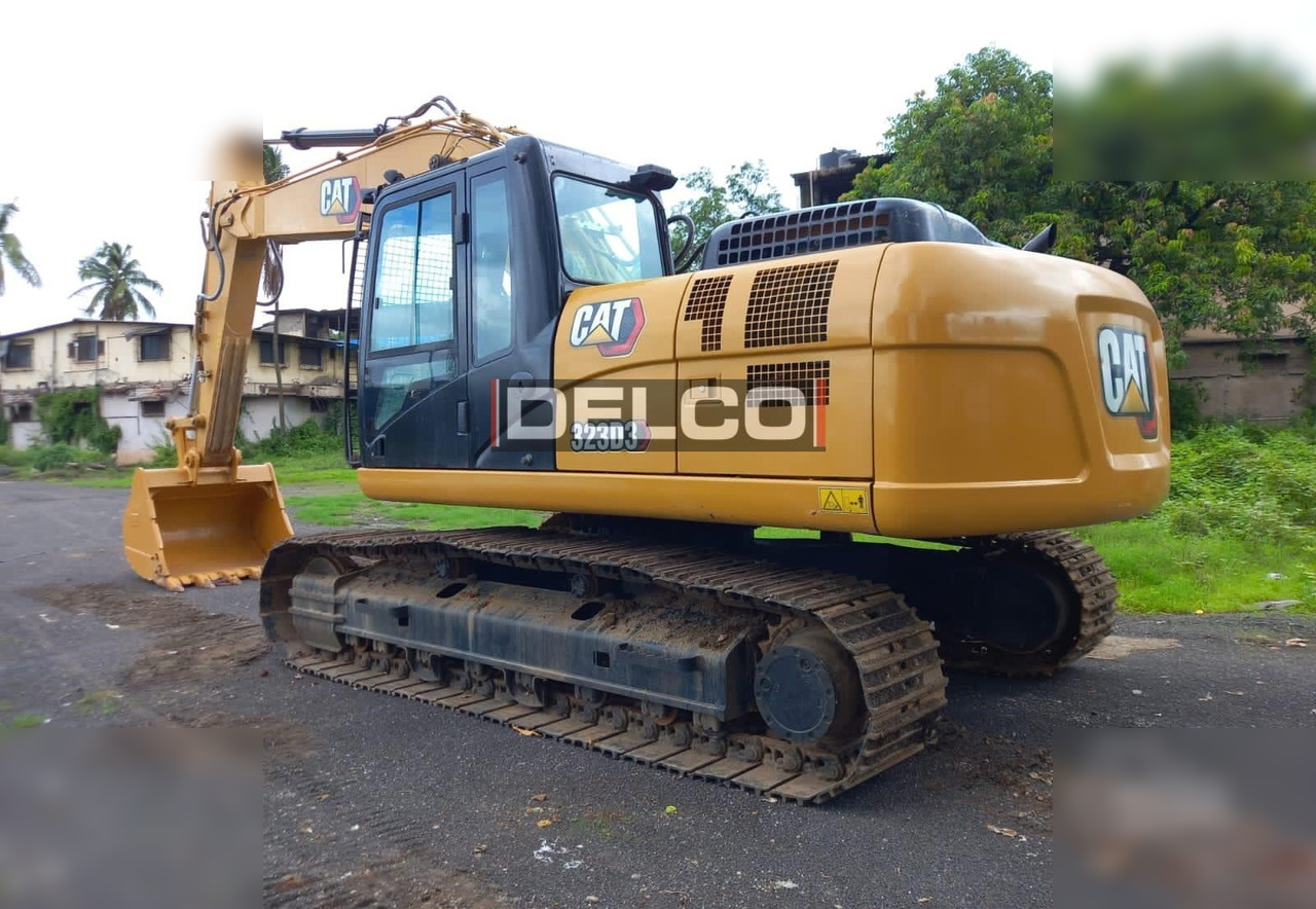 CATERPILLAR 323D3 - Escavadora de rastos: foto 5 CATERPILLAR 323D3 - Escavadora de rastos: foto 5