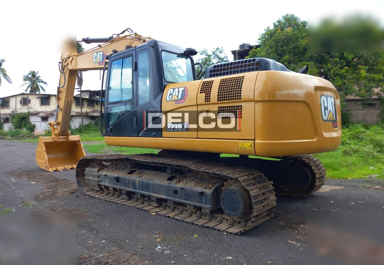 Escavadora de rastos nuevo CATERPILLAR 323D3: foto 1