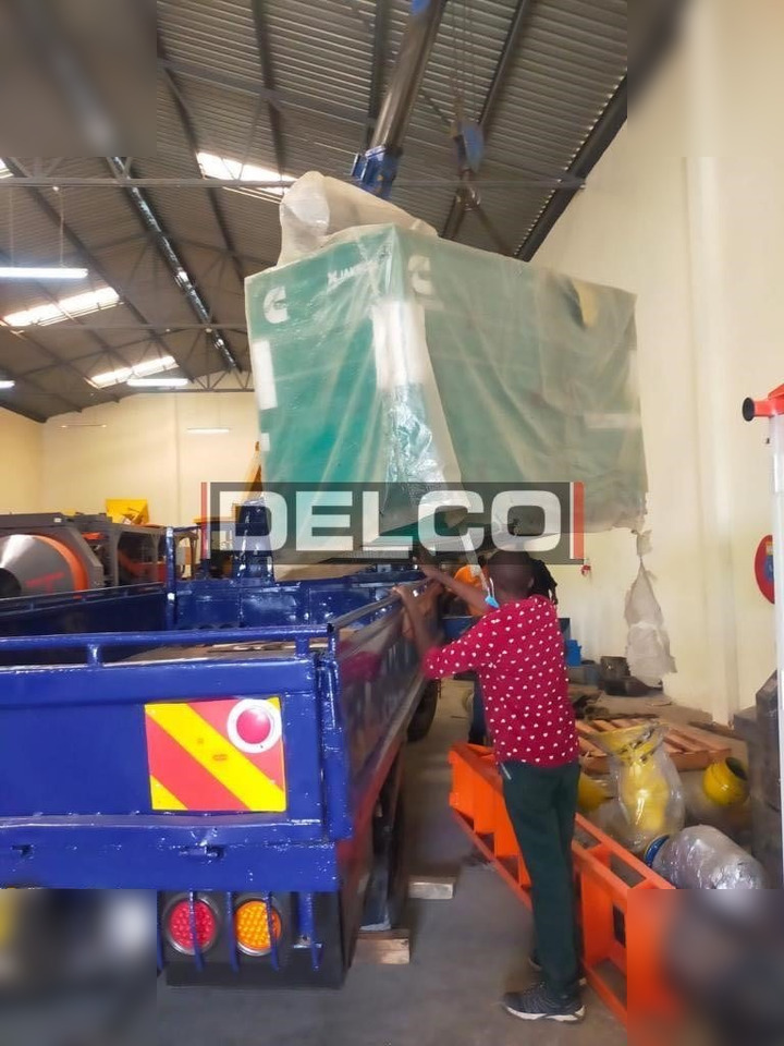 Gerador elétrico nuevo CUMMINS 500 KVA: foto 8