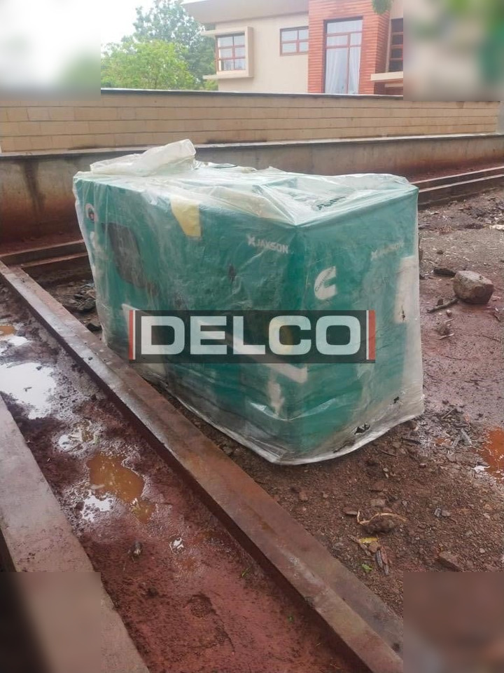 CUMMINS 750 KVA - Gerador elétrico: foto 1 CUMMINS 750 KVA - Gerador elétrico: foto 1