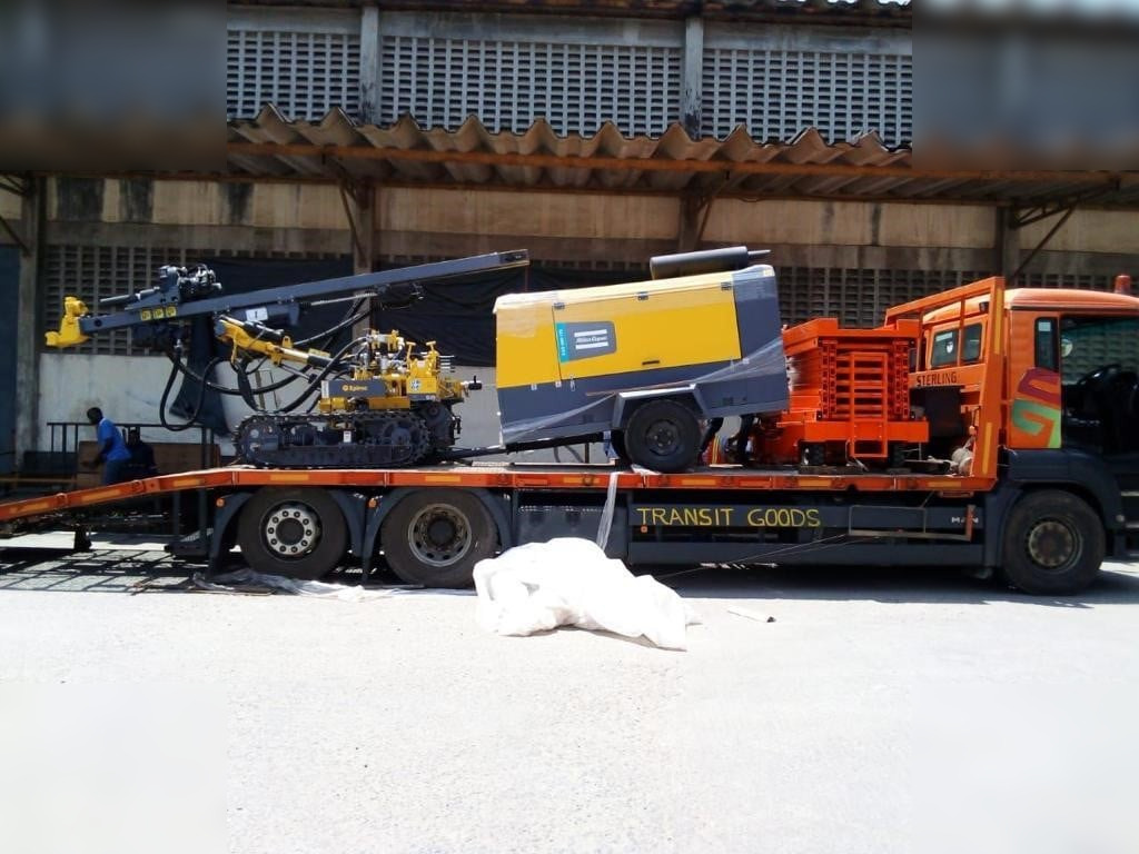 EPIROC AIRROC D35 - Máquina de perfuração: foto 4 EPIROC AIRROC D35 - Máquina de perfuração: foto 4