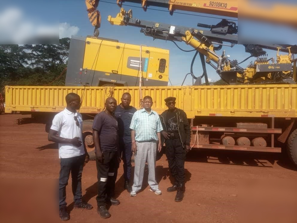 EPIROC AIRROC D40 - Máquina de perfuração: foto 4 EPIROC AIRROC D40 - Máquina de perfuração: foto 4