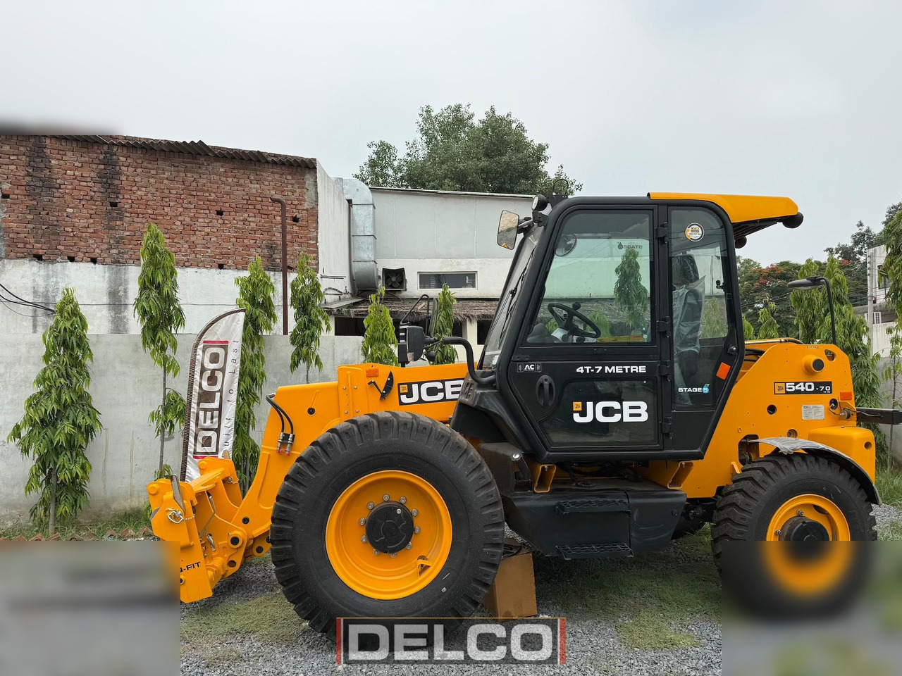 JCB 540-70 - Empilhador telescópico: foto 1 JCB 540-70 - Empilhador telescópico: foto 1