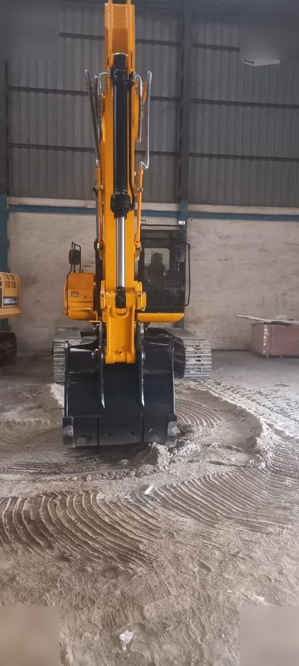 Escavadora de rastos nuevo JCB JS210 LC: foto 9