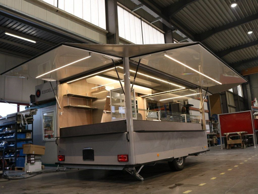 Esselmann Imbiss Foodtrailer Verkaufsanhänger - Roulote bar: foto 3 Esselmann Imbiss Foodtrailer Verkaufsanhänger - Roulote bar: foto 3