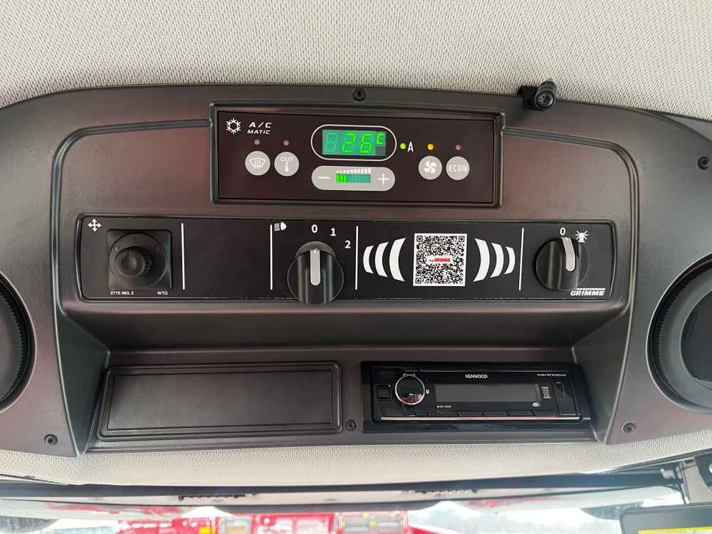 Grimme REXOR 6300 Platinum - Colheitadeira de beterraba: foto 4 Grimme REXOR 6300 Platinum - Colheitadeira de beterraba: foto 4