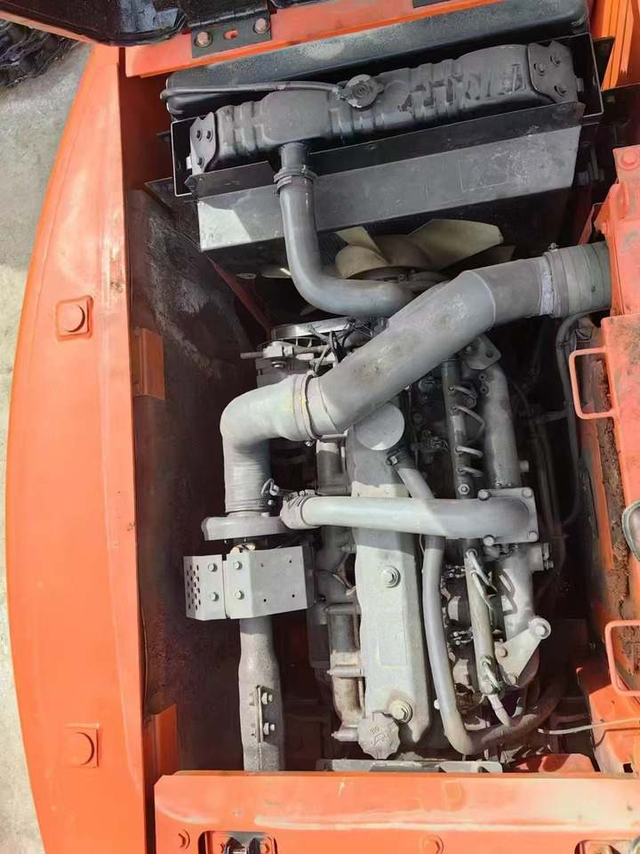 Doosan DX150 - Escavadeira de rodas: foto 3 Doosan DX150 - Escavadeira de rodas: foto 3