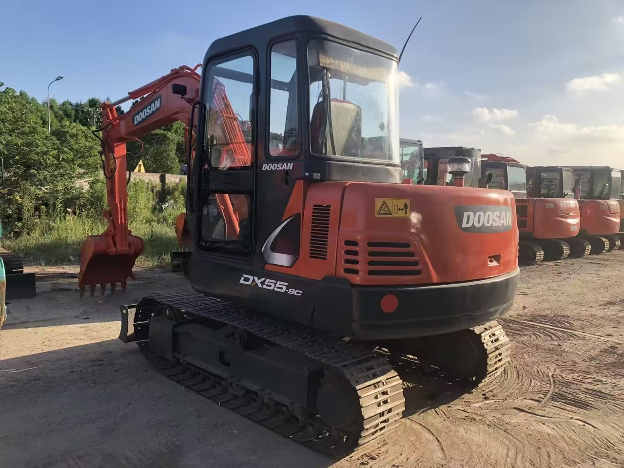 Doosan DX55 - Escavadora de rastos: foto 4 Doosan DX55 - Escavadora de rastos: foto 4