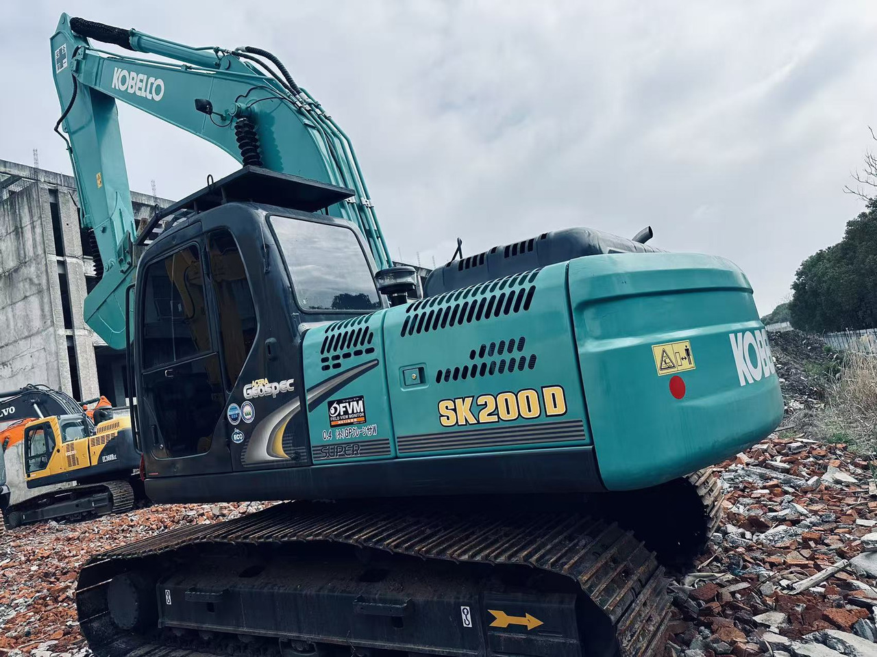 Kobelco SK200D - Escavadora de rastos: foto 1 Kobelco SK200D - Escavadora de rastos: foto 1
