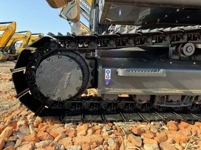 VOLVO EC240 - Escavadora de rastos: foto 5 VOLVO EC240 - Escavadora de rastos: foto 5