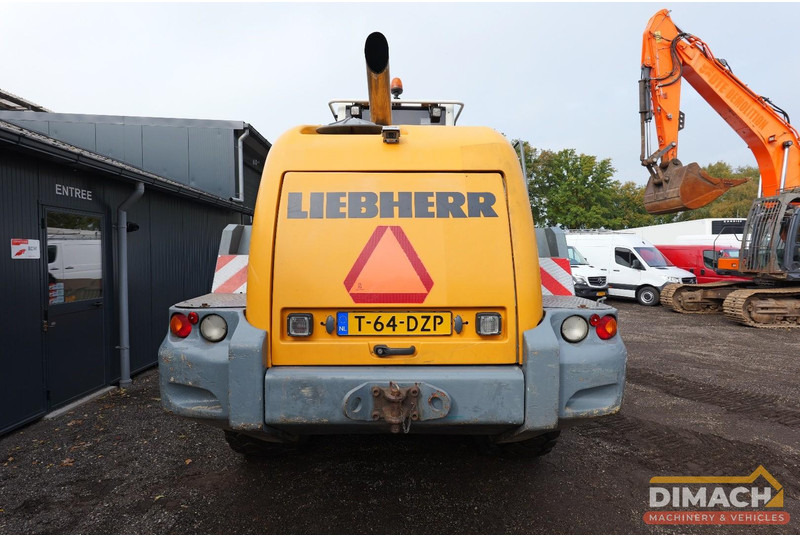 Liebherr L556 Like new!! Airco, quick coupler, skeleton bucket with teeths - Carregadeira: foto 3 Liebherr L556 Like new!! Airco, quick coupler, skeleton bucket with teeths - Carregadeira: foto 3
