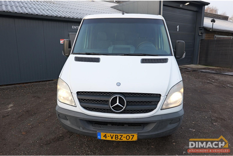 Mercedes-Benz 906 KA 35 Sprinter 313 - Euro 4 - L2H2 - trekhaak - airco - NL auto - Furgão: foto 3 Mercedes-Benz 906 KA 35 Sprinter 313 - Euro 4 - L2H2 - trekhaak - airco - NL auto - Furgão: foto 3