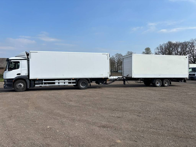 Mercedes-Benz Antos 1833 Euro6 4x2 + anhanger koffer - Caminhão furgão: foto 1 Mercedes-Benz Antos 1833 Euro6 4x2 + anhanger koffer - Caminhão furgão: foto 1