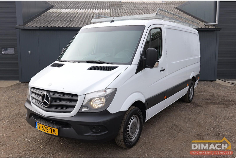 Mercedes-Benz Sprinter  L2H1 Sprinter 213 CDI - trekhaak - imperial - 3 persoons cabine TOP!! - Furgão compacto: foto 1 Mercedes-Benz Sprinter  L2H1 Sprinter 213 CDI - trekhaak - imperial - 3 persoons cabine TOP!! - Furgão compacto: foto 1