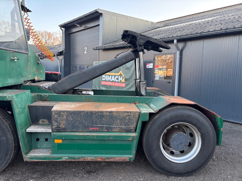 Sisu Terminaltruck TOP! Low hours! ( terberg - Kalmar ) - Tractor de terminal: foto 5 Sisu Terminaltruck TOP! Low hours! ( terberg - Kalmar ) - Tractor de terminal: foto 5