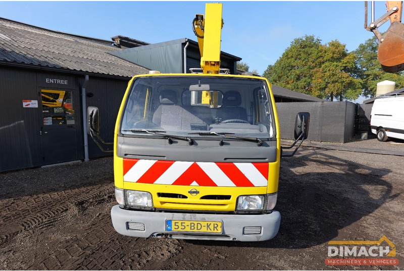 Nissan Cabstar E Sky high autohoogwerker 12meter elektrisch bedienbaar. manbak capaciteit 215kilo - Veículo comercial: foto 4 Nissan Cabstar E Sky high autohoogwerker 12meter elektrisch bedienbaar. manbak capaciteit 215kilo - Veículo comercial: foto 4