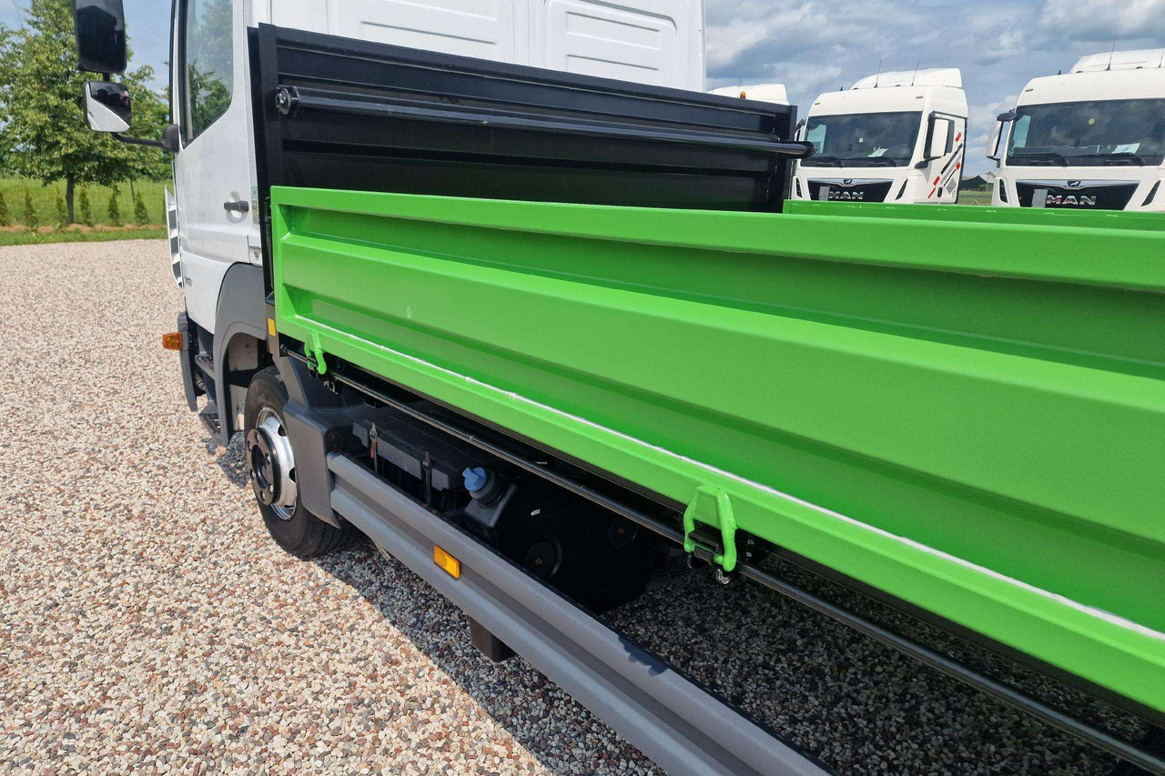 Caminhão basculante Mercedes-Benz Atego 918: foto 10