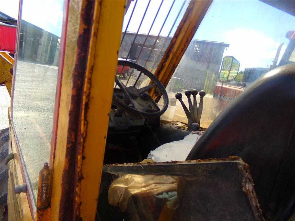 Ładowarka teleskopowa MATBRO TriStar 3 tony na 12 metrów - Empilhador telescópico: foto 4 Ładowarka teleskopowa MATBRO TriStar 3 tony na 12 metrów - Empilhador telescópico: foto 4