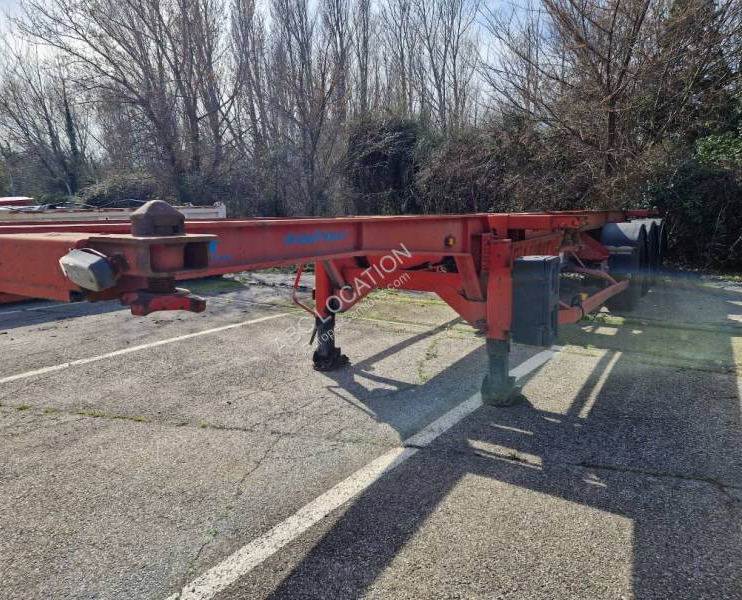 Fruehauf - Semireboque transportador de contêineres/ Caixa móvel: foto 2 Fruehauf - Semireboque transportador de contêineres/ Caixa móvel: foto 2