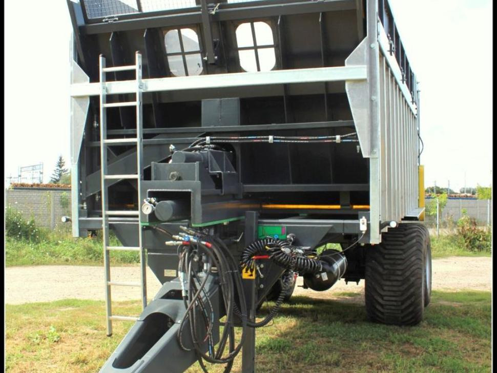 Espalhador de estrume nuevo Auto-Agro Miststreuer / Manure spreader / Epandeur à fumier / Rimorchio spandiconcime / Разбрасыватель органических удобрений / Rozrzutnik obornika Tandem N268: foto 34