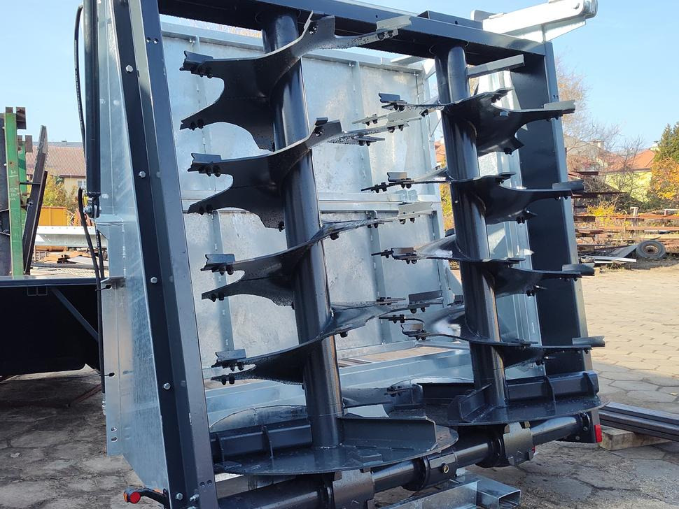 Espalhador de estrume nuevo Auto-Agro Miststreuer / Manure spreader / Epandeur à fumier / Rimorchio spandiconcime / Разбрасыватель органических удобрений / Rozrzutnik obornika Tandem N268: foto 29