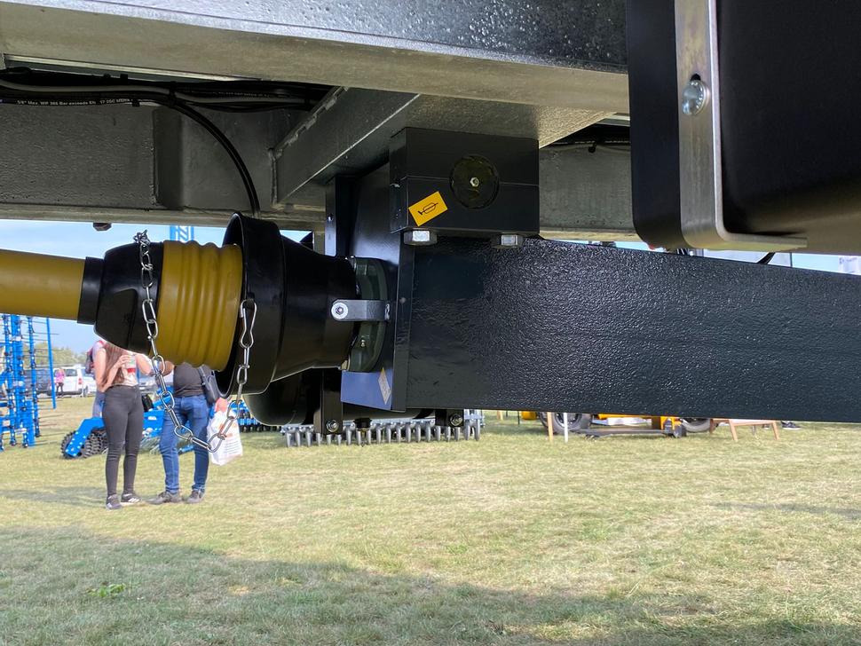 Espalhador de estrume nuevo Auto-Agro Miststreuer / Manure spreader / Epandeur à fumier / Rimorchio spandiconcime / Разбрасыватель органических удобрений / Rozrzutnik obornika Tandem N268: foto 15