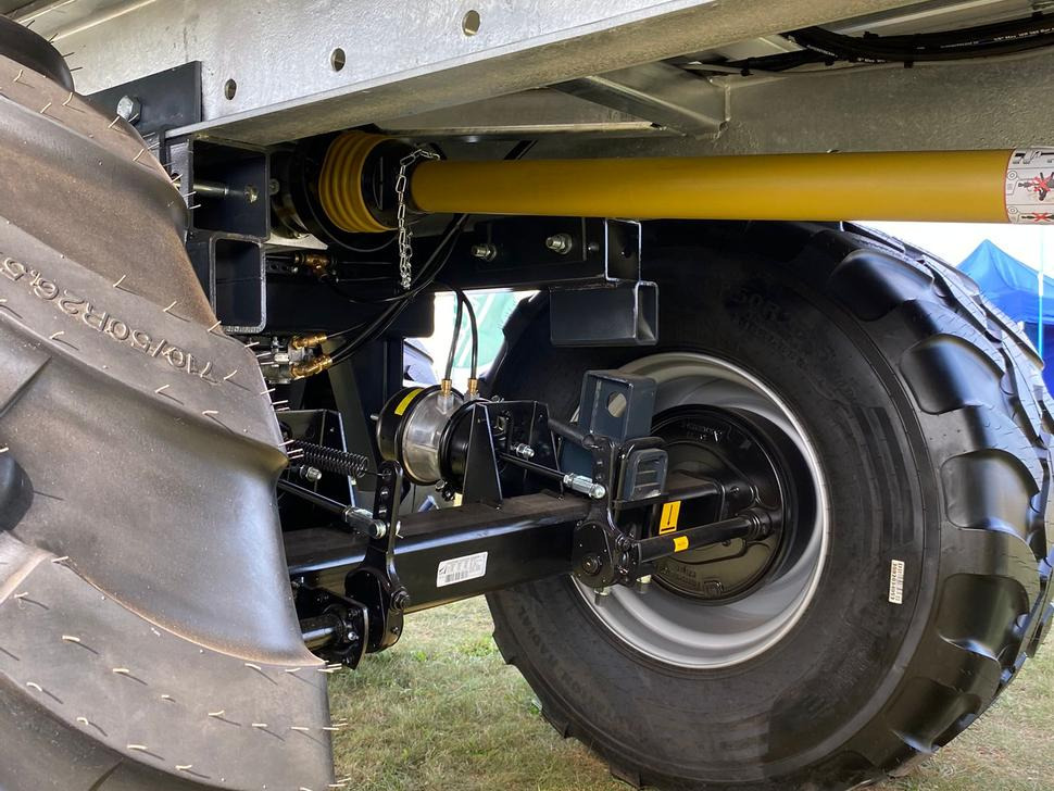 Espalhador de estrume nuevo Auto-Agro Miststreuer / Manure spreader / Epandeur à fumier / Rimorchio spandiconcime / Разбрасыватель органических удобрений / Rozrzutnik obornika Tandem N268: foto 16