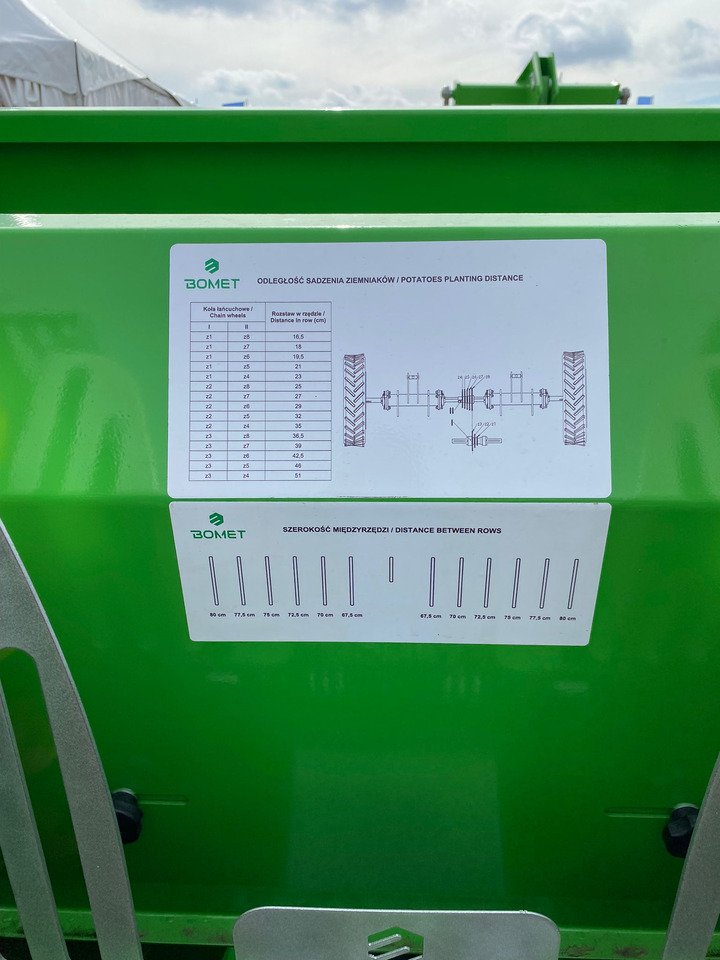 Semeador de batatas nuevo Bomet Kartoffelpflanzmaschine / Potato planter / Planteuse de pomme de terre / Piantapatate / Sadzarka ziemniaków: foto 15 Semeador de batatas nuevo Bomet Kartoffelpflanzmaschine / Potato planter / Planteuse de pomme de terre / Piantapatate / Sadzarka ziemniaków: foto 15