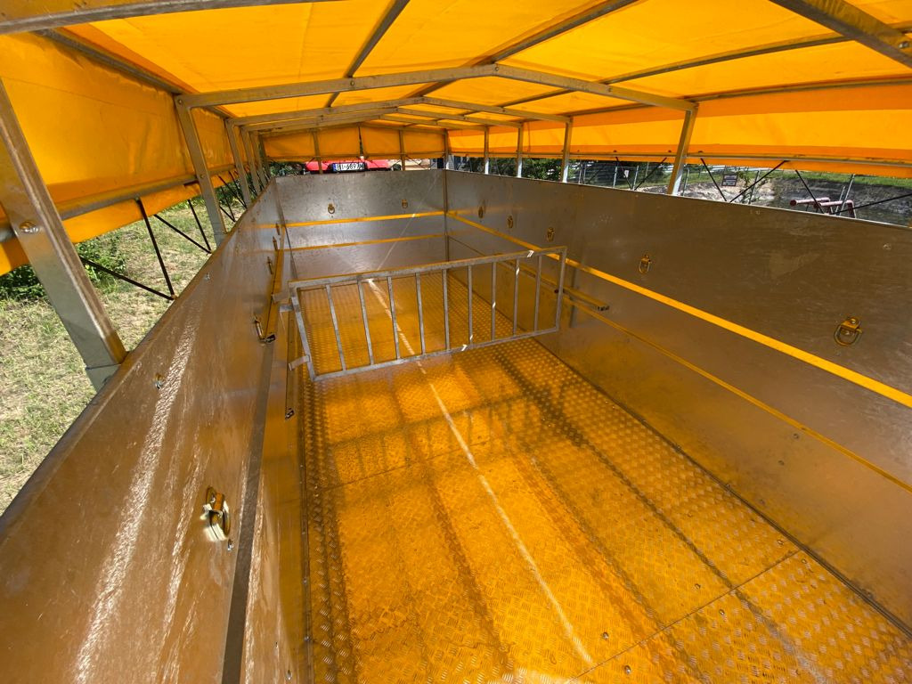 Cynkomet Viehanhänger / Livestock trailer / Remorque bétaillère / Rimorchio per bestiame / Rimorchio per bestiame /Прицеп для перевозки животных / Przyczepa do przewozu zwierząt - Reboque transporte de gado: foto 5 Cynkomet Viehanhänger / Livestock trailer / Remorque bétaillère / Rimorchio per bestiame / Rimorchio per bestiame /Прицеп для перевозки животных / Przyczepa do przewozu zwierząt - Reboque transporte de gado: foto 5
