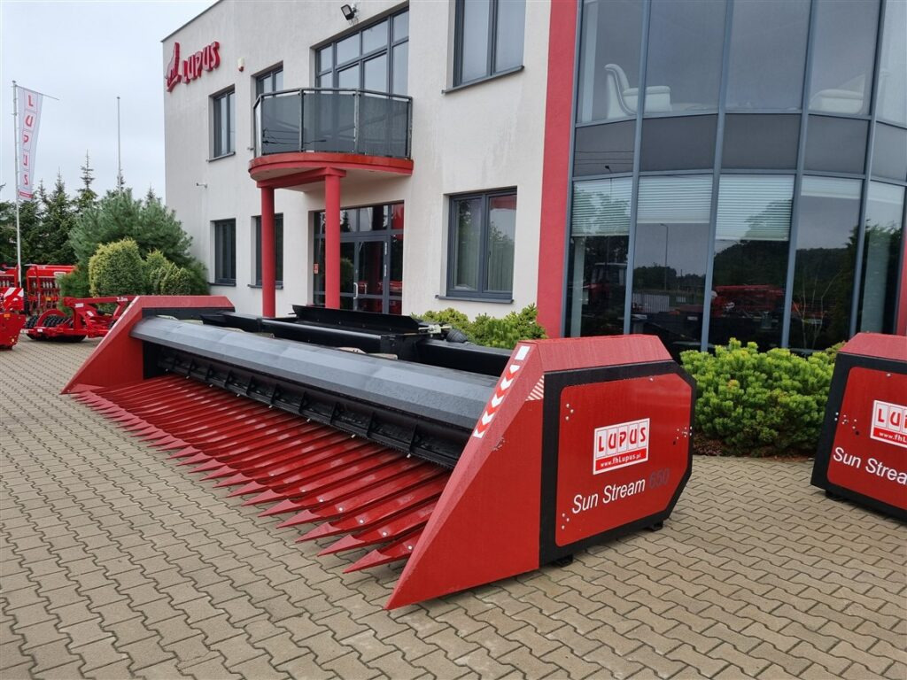 Lupus Sonnenblummenvorsatz / Sunflower harvester / Coupe à tournesol / Сosechadora / Macchina per la raccolta dei girasoli / Жатка для подсолнечника / Przystawka do słonecznika 6,5 m - Plataforma para colher girassol: foto 5 Lupus Sonnenblummenvorsatz / Sunflower harvester / Coupe à tournesol / Сosechadora / Macchina per la raccolta dei girasoli / Жатка для подсолнечника / Przystawka do słonecznika 6,5 m - Plataforma para colher girassol: foto 5