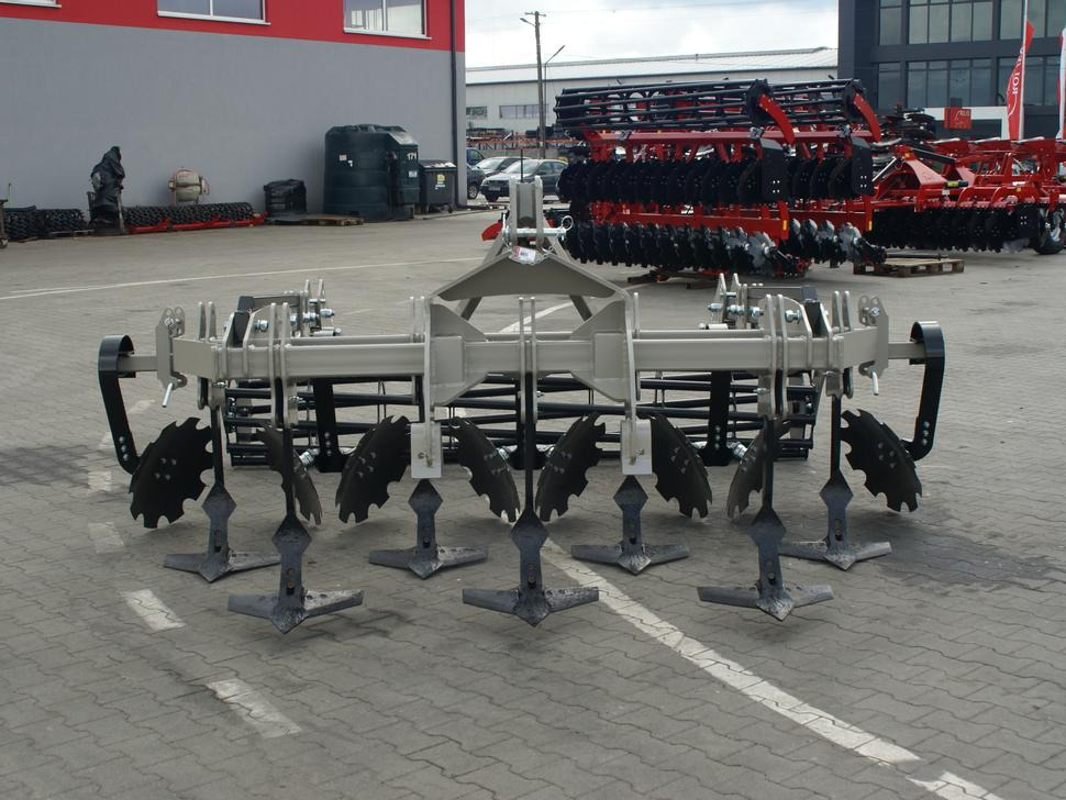 ROLEX Flügelschargrubber / Stubble cultivator / Dechaumeur à dents / Aratri stoppiatori / Стерневой культиватор / Agregat podorywkowy 3 m - Cultivador: foto 3 ROLEX Flügelschargrubber / Stubble cultivator / Dechaumeur à dents / Aratri stoppiatori / Стерневой культиватор / Agregat podorywkowy 3 m - Cultivador: foto 3