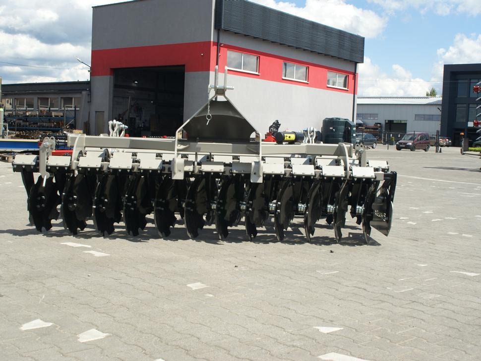 ROLEX Scheibenegge / Disc harrow / Dechaumeur à disques / Erpice a dischi / Дисковая борона / Brona talerzowa 3 m - Grades de discos: foto 2 ROLEX Scheibenegge / Disc harrow / Dechaumeur à disques / Erpice a dischi / Дисковая борона / Brona talerzowa 3 m - Grades de discos: foto 2