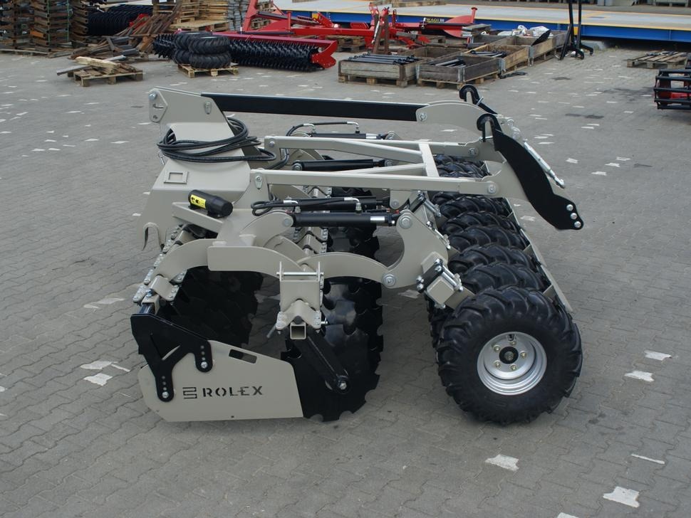 Grades de discos nuevo ROLEX Scheibenegge /  Disc harrow with hydropack and tire roller / Dechaumeur à disques / Erpice a dischi / Дисковая борона с гидропаком и колёсным катком / Agregat talerzowy uprawowy z hydropackiem i: foto 19