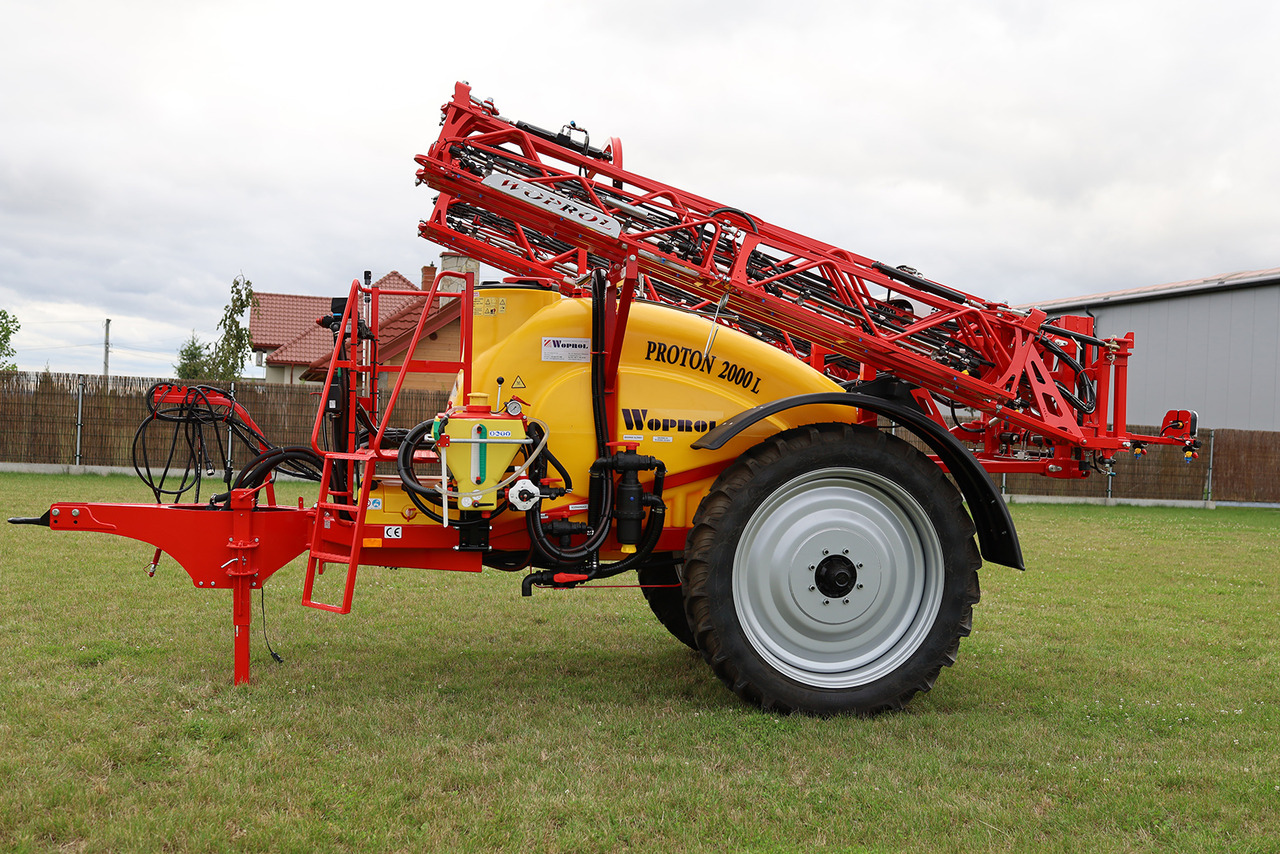 WOPROL Feldspritze / Sprayer / Pulvérisateur / Opryskiwacz 2000 L - Pulverizador de arrastar: foto 1 WOPROL Feldspritze / Sprayer / Pulvérisateur / Opryskiwacz 2000 L - Pulverizador de arrastar: foto 1