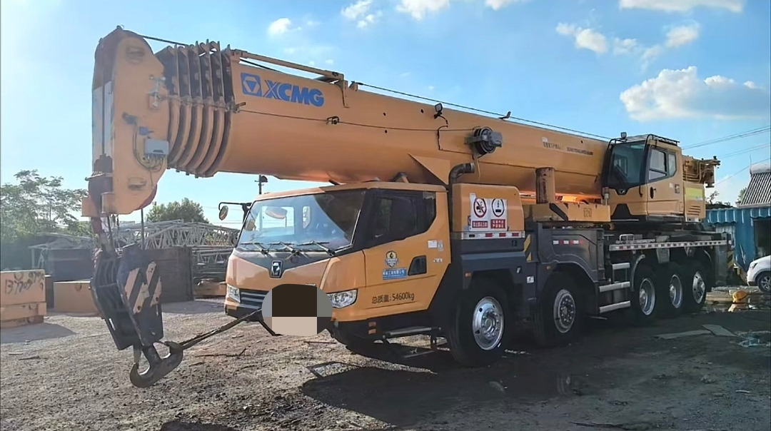 XCMG 110K7C - Guindaste móvel: foto 1 XCMG 110K7C - Guindaste móvel: foto 1